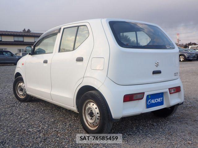 Suzuki ALTO 2018-01 6641219-2
