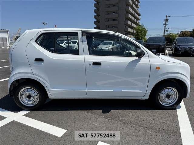 Suzuki ALTO 2016-02 6683677-10