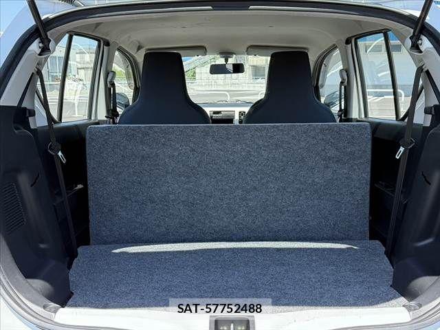 Suzuki ALTO 2016-02 6683677-19