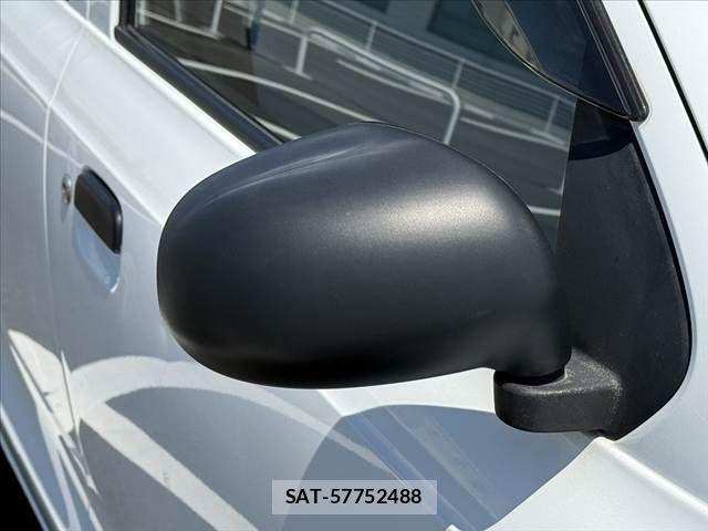 Suzuki ALTO 2016-02 6683677-29