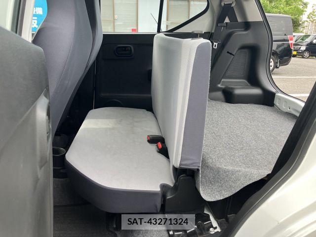 Suzuki ALTO 2016-01 6790709-4