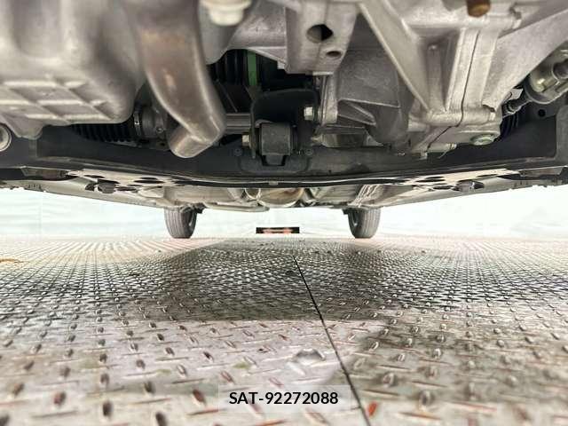 Suzuki ALTO 2019-10 6813625-28