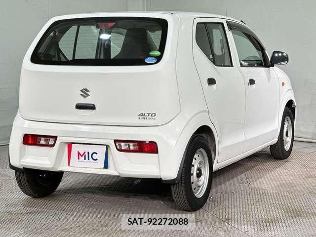 Suzuki ALTO 2019-10 6813625-6