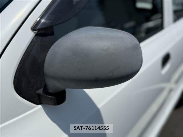 Suzuki ALTO 2016-04 6901923-26