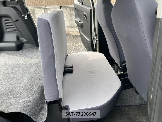 Suzuki ALTO 2018-04 7214647-21