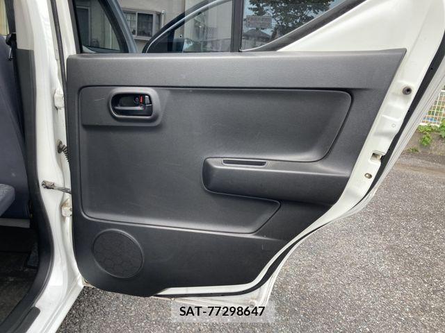 Suzuki ALTO 2018-04 7214647-22