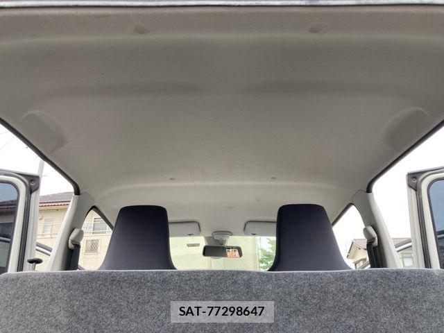 Suzuki ALTO 2018-04 7214647-24