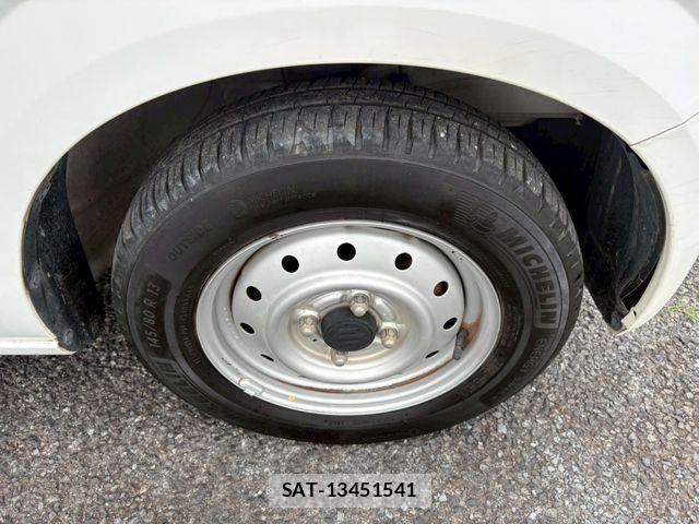 Suzuki ALTO 2018-04 7214649-12