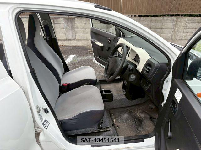 Suzuki ALTO 2018-04 7214649-13