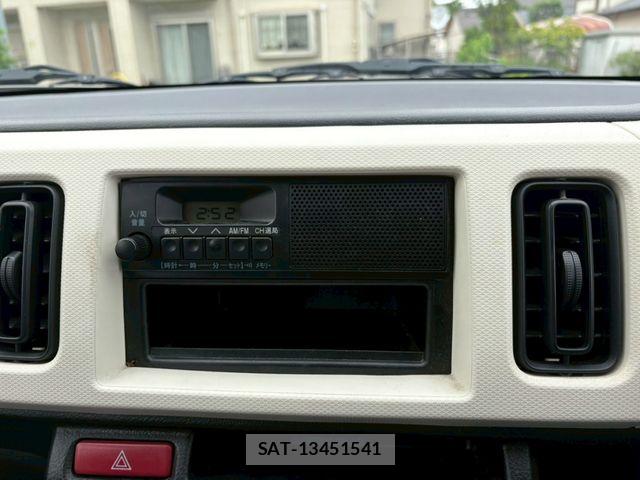Suzuki ALTO 2018-04 7214649-16