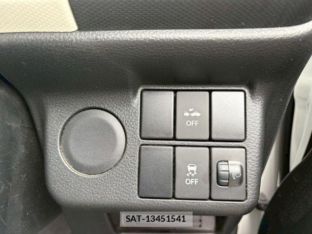 Suzuki ALTO 2018-04 7214649-18