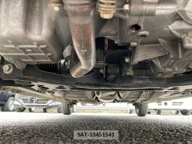 Suzuki ALTO 2018-04 7214649-29