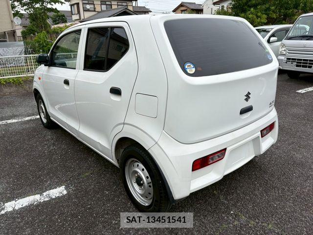 Suzuki ALTO 2018-04 7214649-5