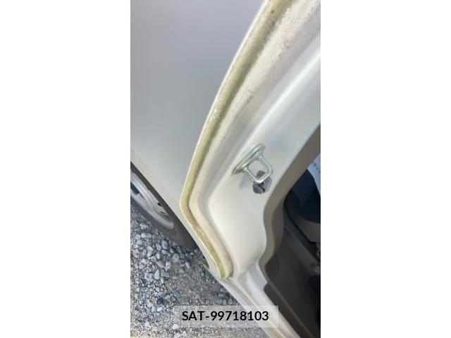 Suzuki ALTO 2014-01 7214644-15