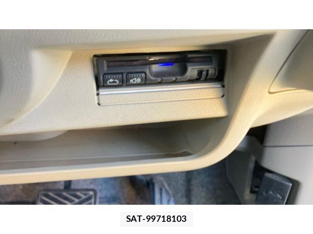 Suzuki ALTO 2014-01 7214644-17
