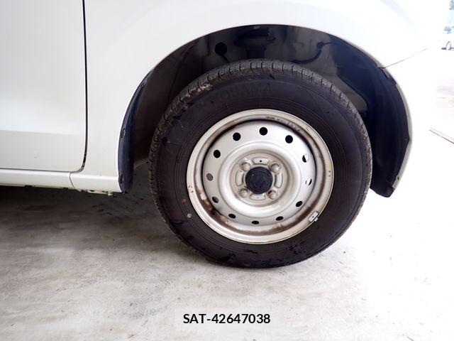 Suzuki ALTO 2019-06 7271486-19