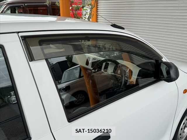 Suzuki ALTO 2018-05 7271487-28