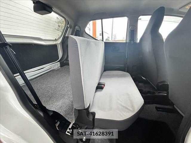 Suzuki ALTO 2018-10 7325600-18
