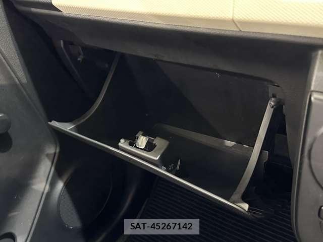 Suzuki ALTO 2018-06 7356757-17