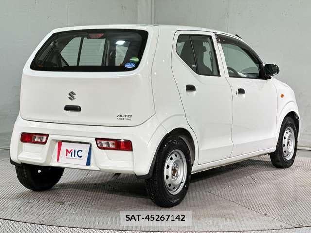 Suzuki ALTO 2018-06 7356757-4