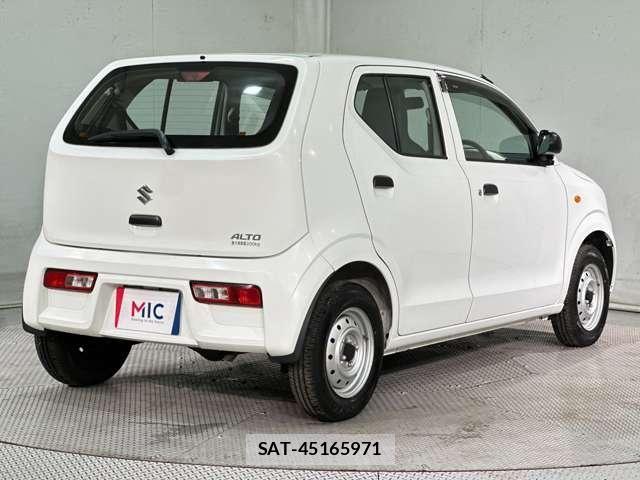 Suzuki ALTO 2018-04 7356750-4
