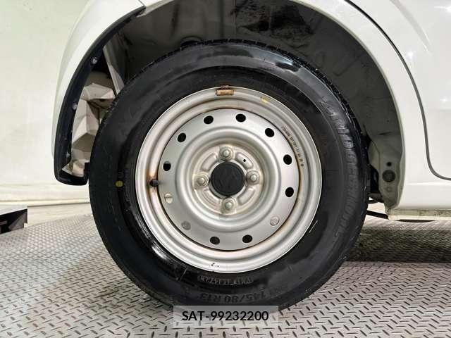 Suzuki ALTO 2018-04 7356754-21