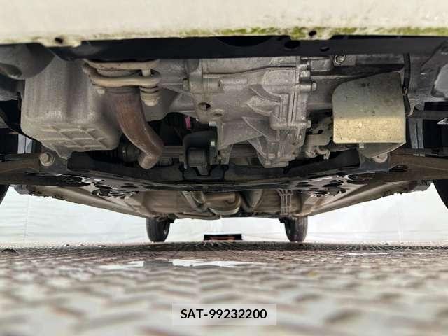 Suzuki ALTO 2018-04 7356754-25