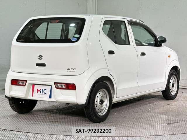 Suzuki ALTO 2018-04 7356754-4