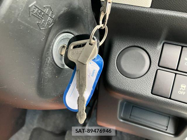 Suzuki ALTO 2016-03 7508077-6