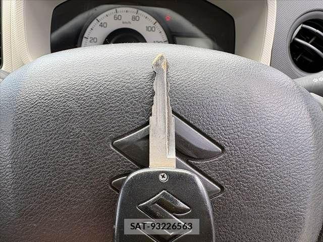 Suzuki ALTO 2021-05 7561816-4