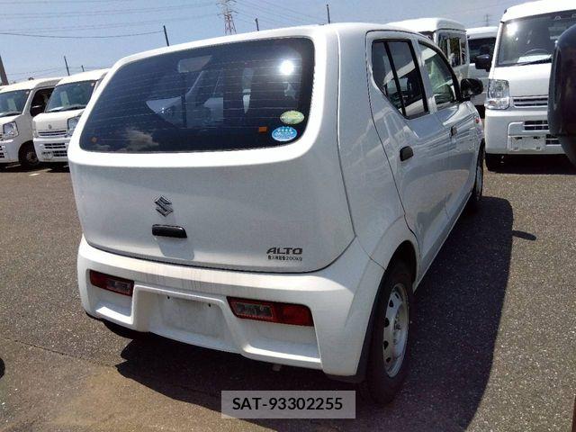 Suzuki ALTO 2019-04 7614913-2