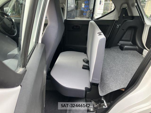 Suzuki ALTO 2016-05 7720528-4