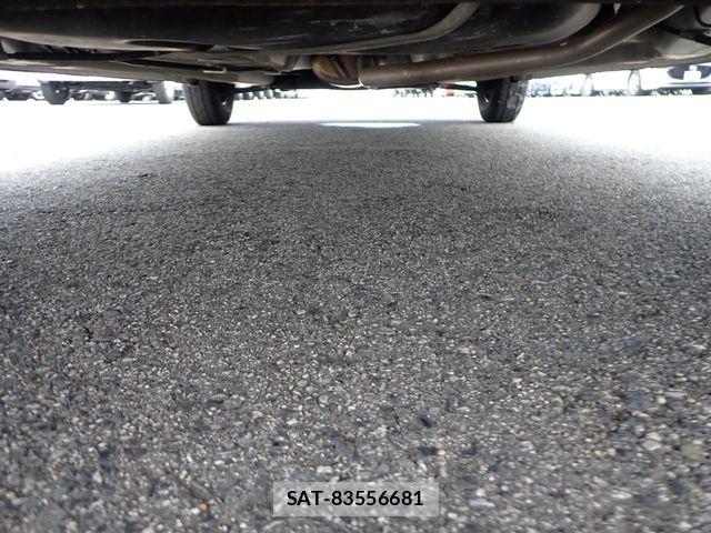 Suzuki ALTO 2016-06 8034355-11
