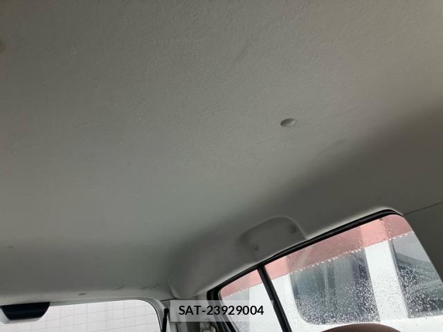 Suzuki ALTO 2012-04 8097951-23