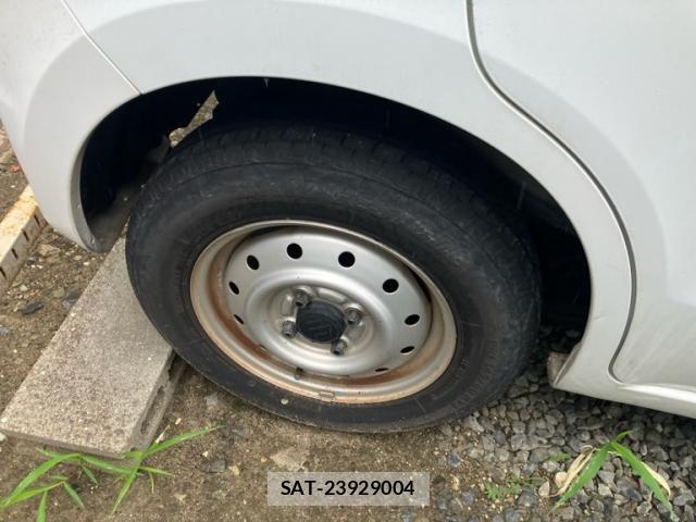 Suzuki ALTO 2012-04 8097951-6