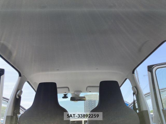 Suzuki ALTO 2019-03 8097948-12