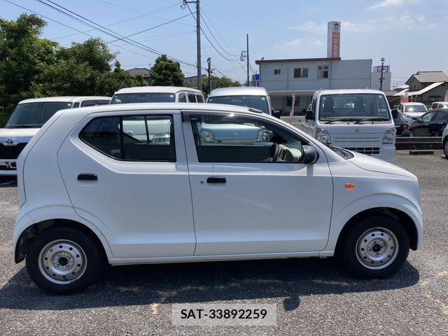 Suzuki ALTO 2019-03 8097948-4
