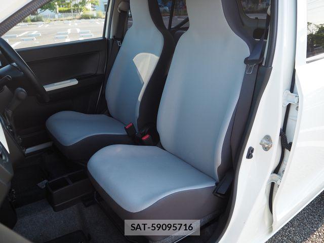 Suzuki ALTO 2017-11 8128846-21