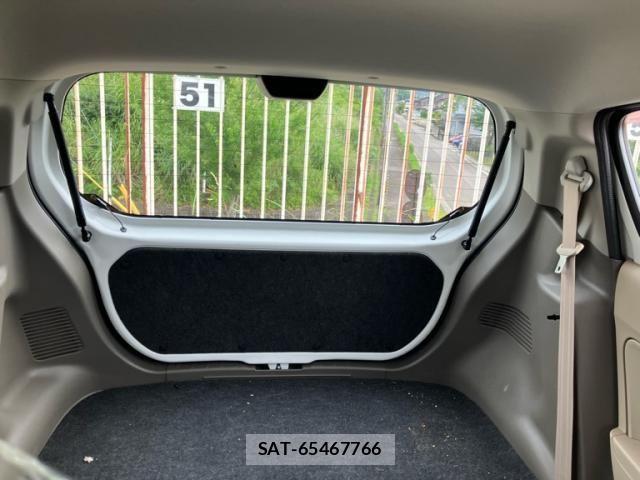 Suzuki ALTO 2013-03 8244577-22