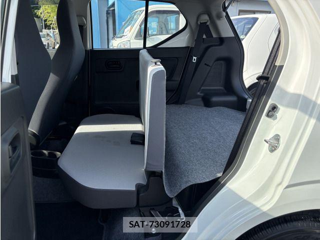 Suzuki ALTO 2016-04 8364702-4