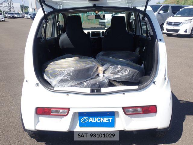 Suzuki ALTO 2016-08 8411182-19
