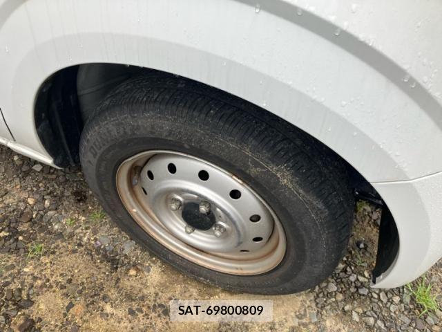 Suzuki ALTO 2015-11 8523478-6