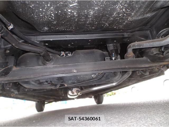 Suzuki ALTO 2016-02 8625758-11