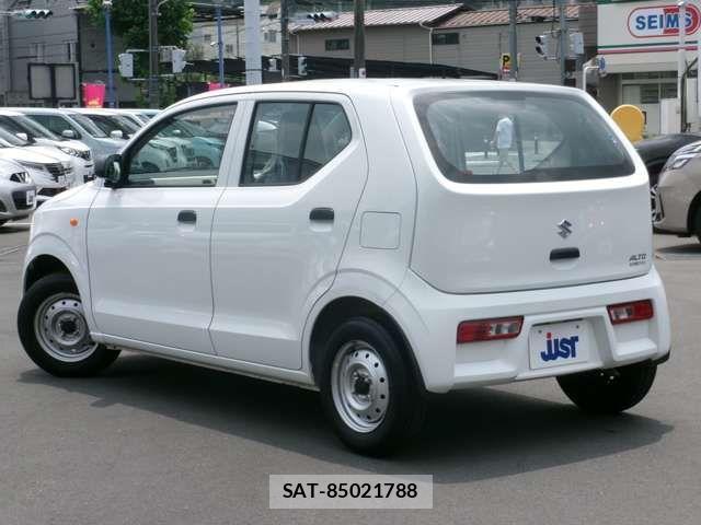 Suzuki ALTO 2017-07 8665785-1