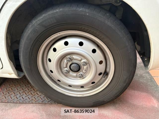 Suzuki ALTO 2011-12 8657961-5