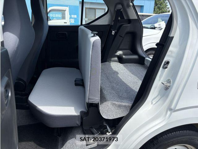 Suzuki ALTO 2016-07 8779452-4