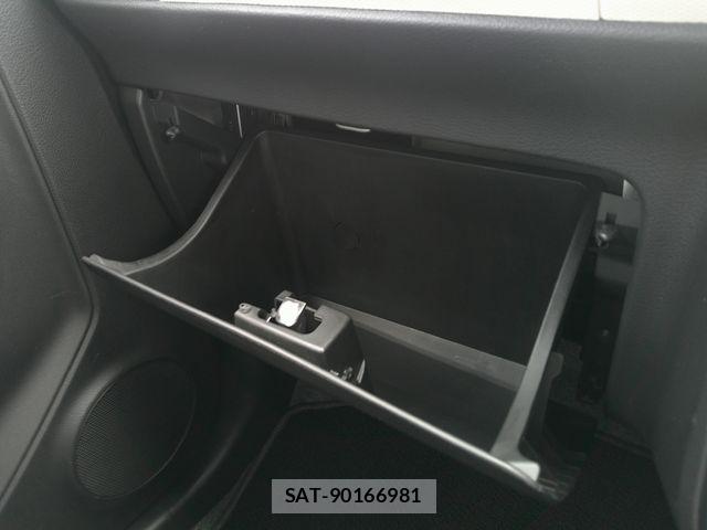 Suzuki ALTO 2018-09 8827765-14
