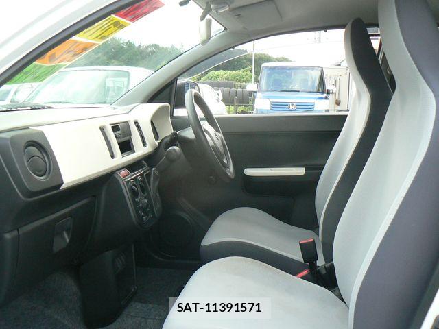 Suzuki ALTO 2017-01 8878634-20