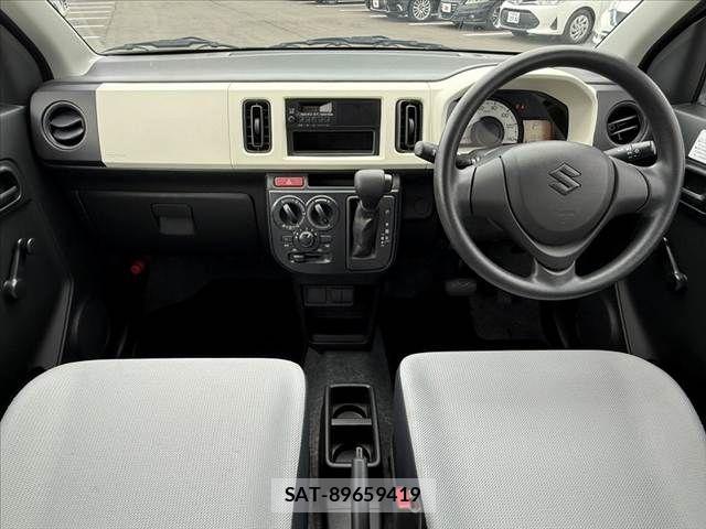 Suzuki ALTO 2018-03 8878635-1