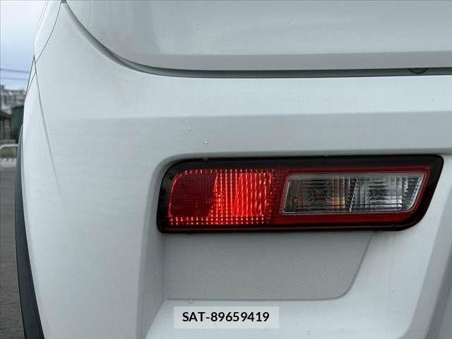 Suzuki ALTO 2018-03 8878635-29
